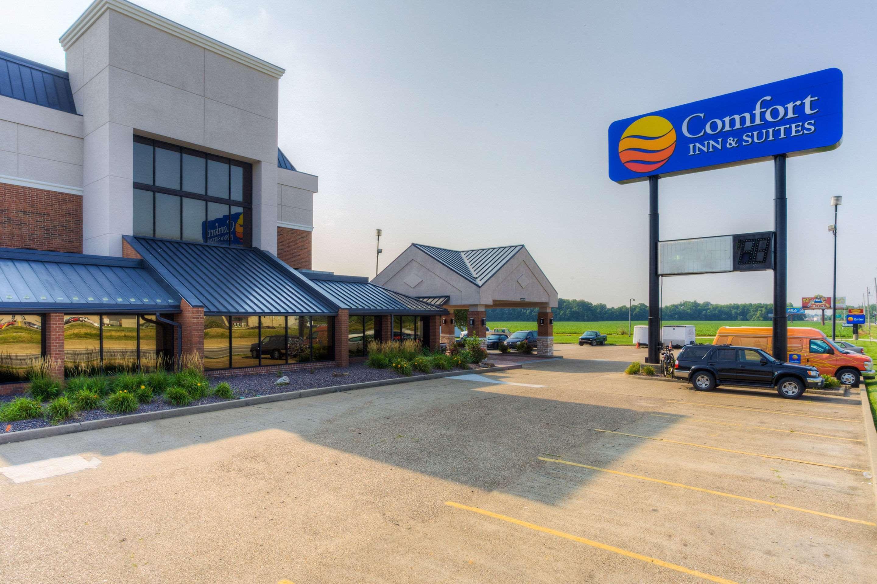 Comfort Inn & Suites Evansville Airport Bagian luar foto