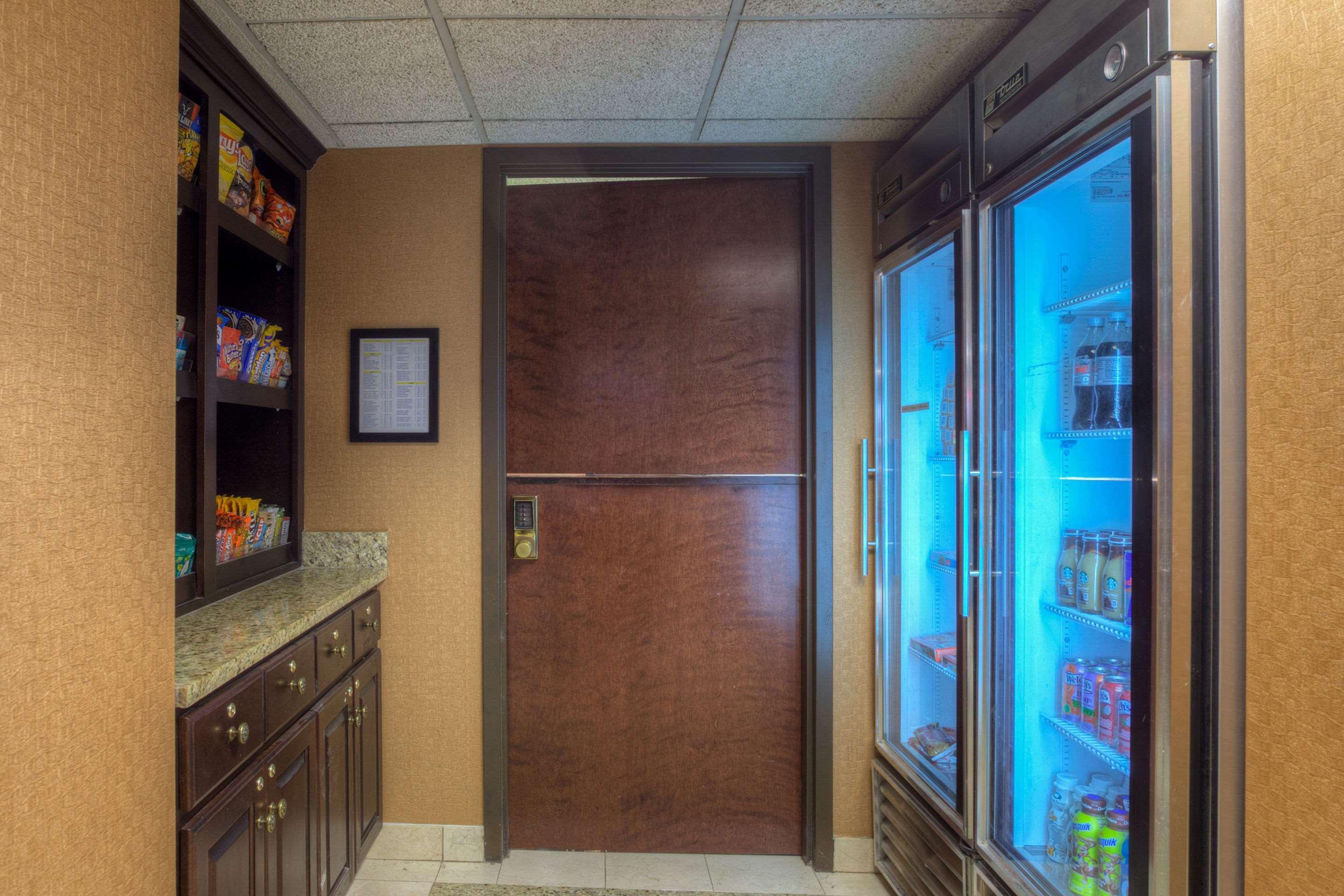 Comfort Inn & Suites Evansville Airport Bagian luar foto