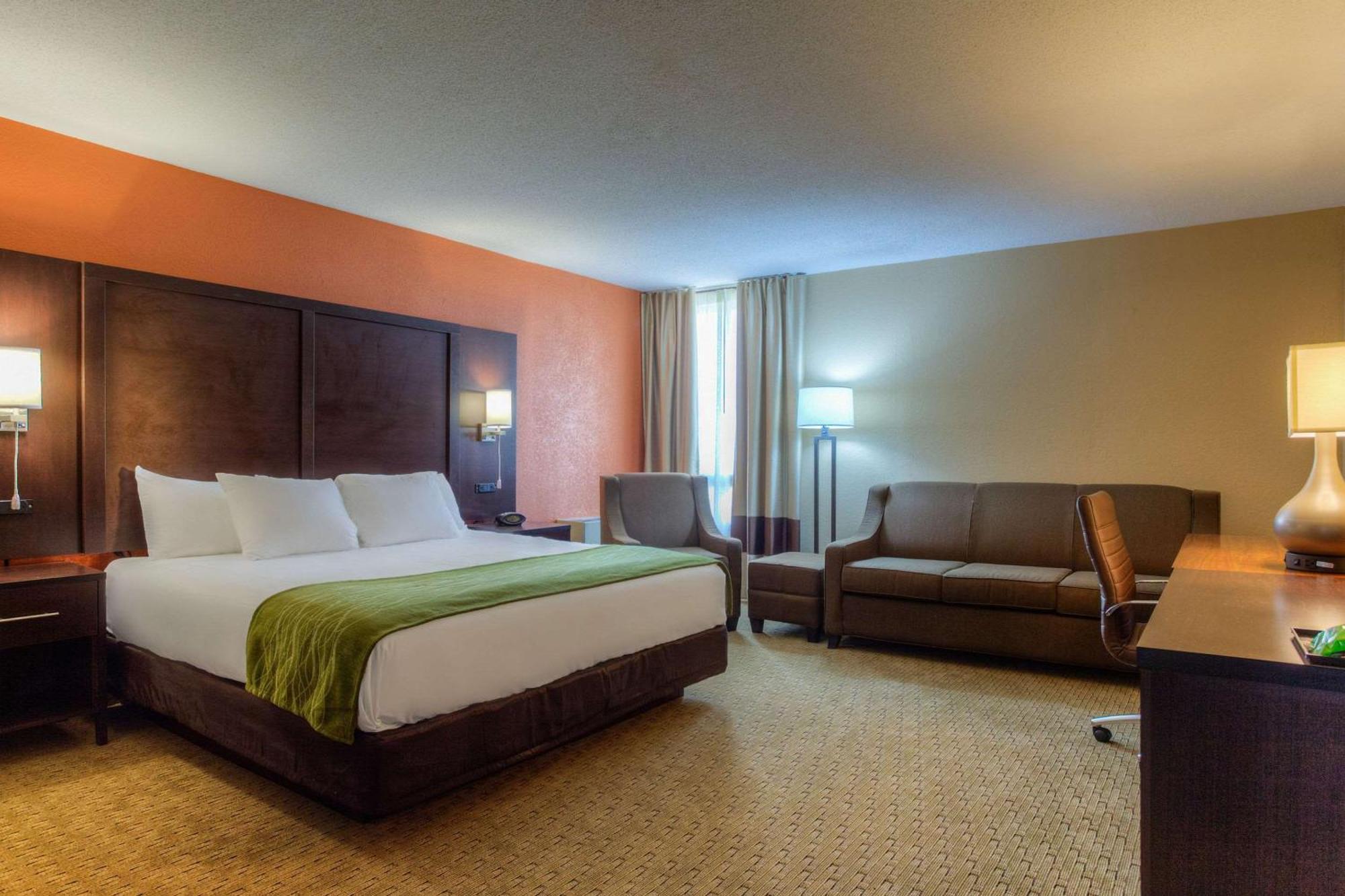 Comfort Inn & Suites Evansville Airport Bagian luar foto