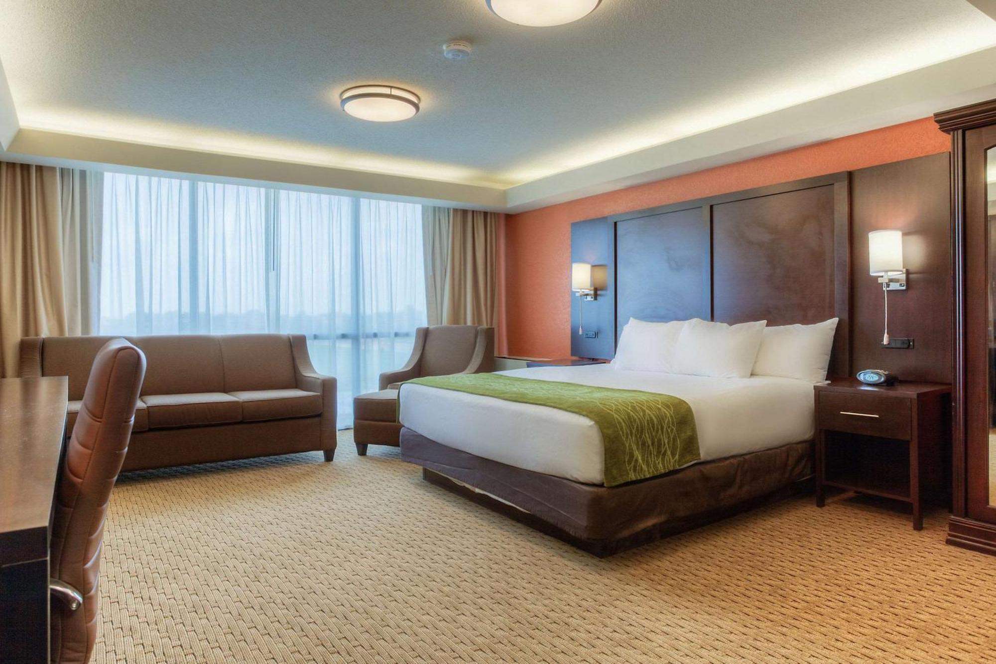 Comfort Inn & Suites Evansville Airport Bagian luar foto
