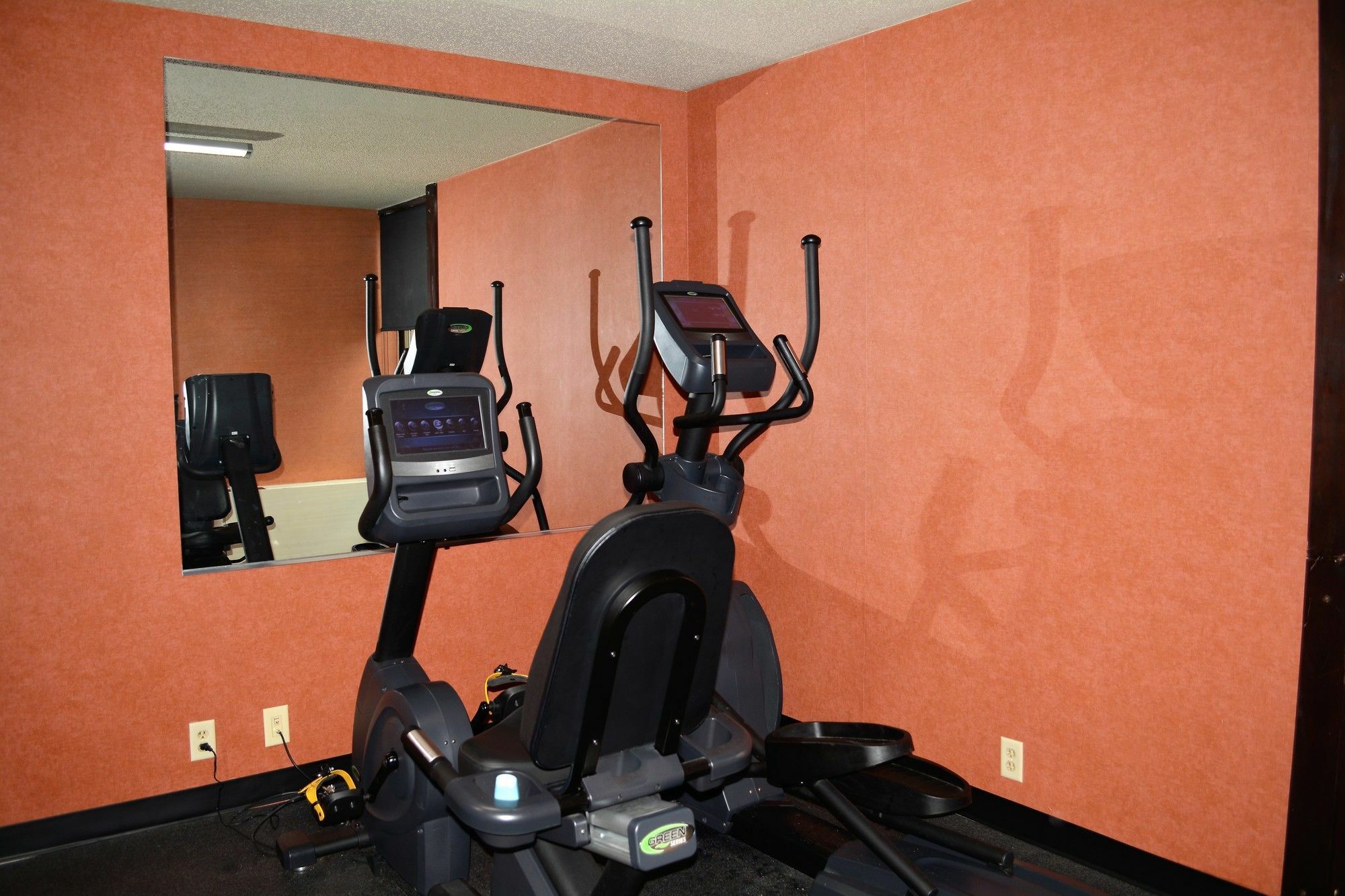 Comfort Inn & Suites Evansville Airport Bagian luar foto